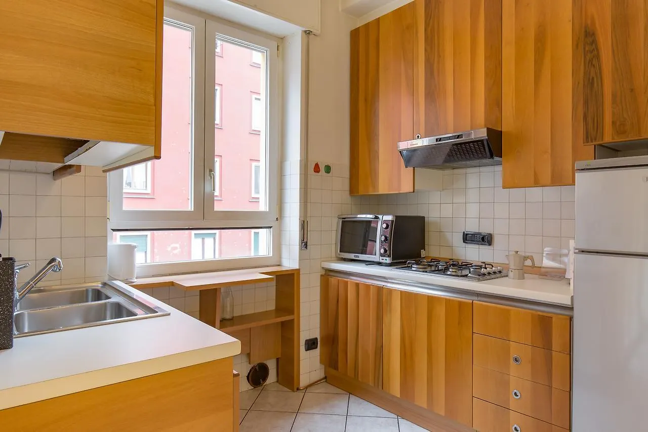 Gatto Romeo Apartments Verona Italy