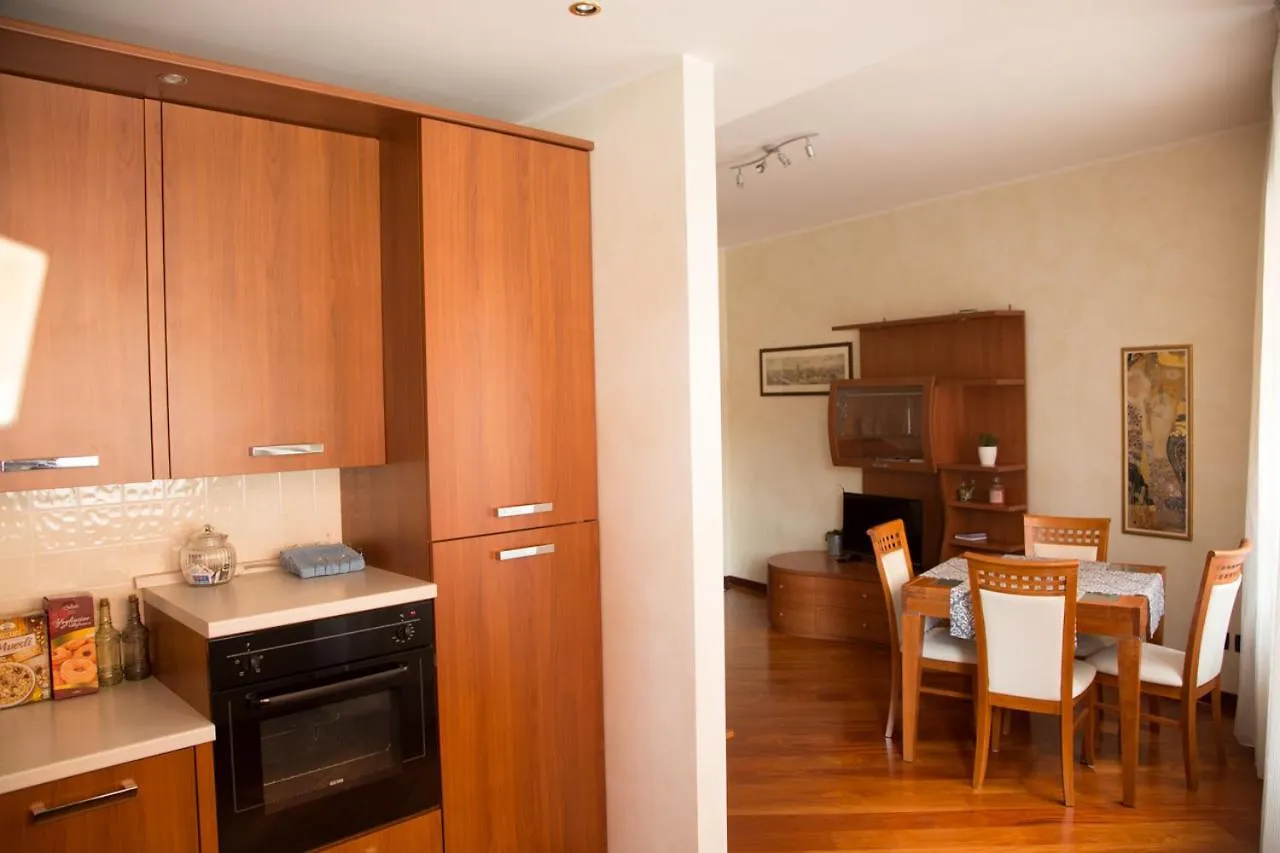 Gatto Romeo Apartments Verona