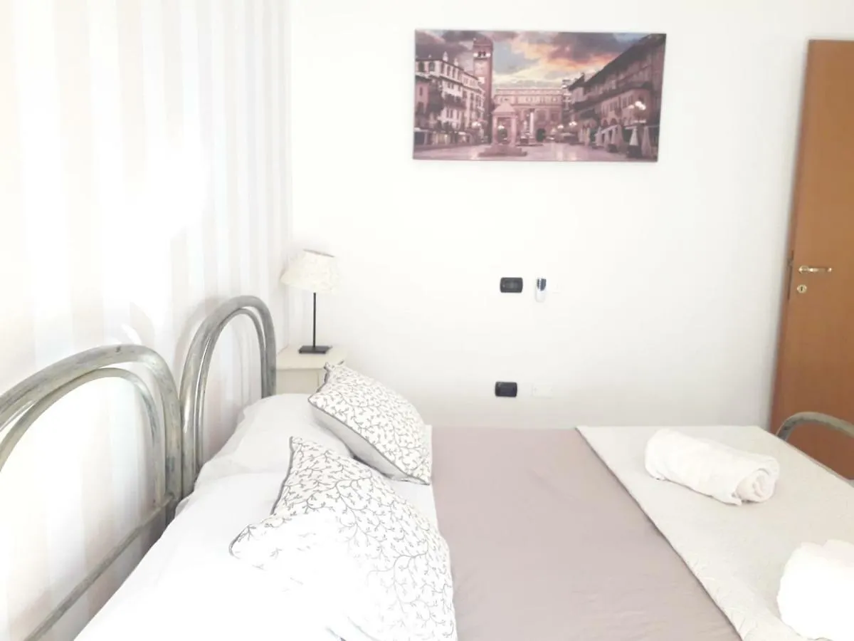 Gatto Romeo Apartments Verona